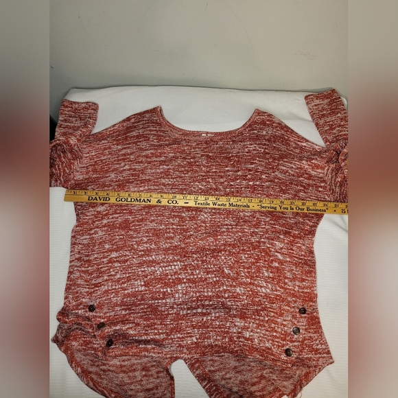 Donated! EST. 1946 Womens Heather Red Button Back Leather Elbow Patches sz L - Picture 9 of 10